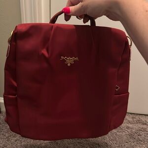 Traveling bag dark red back pack or hand bag - tote pockets on both sides new